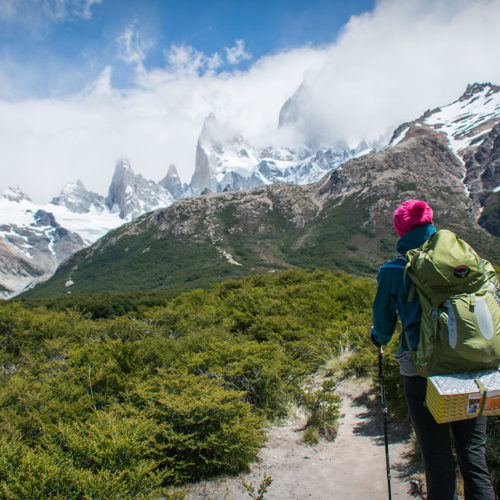 Hike to Laguna De Los Tres and Camp at Poincenot Campground ...